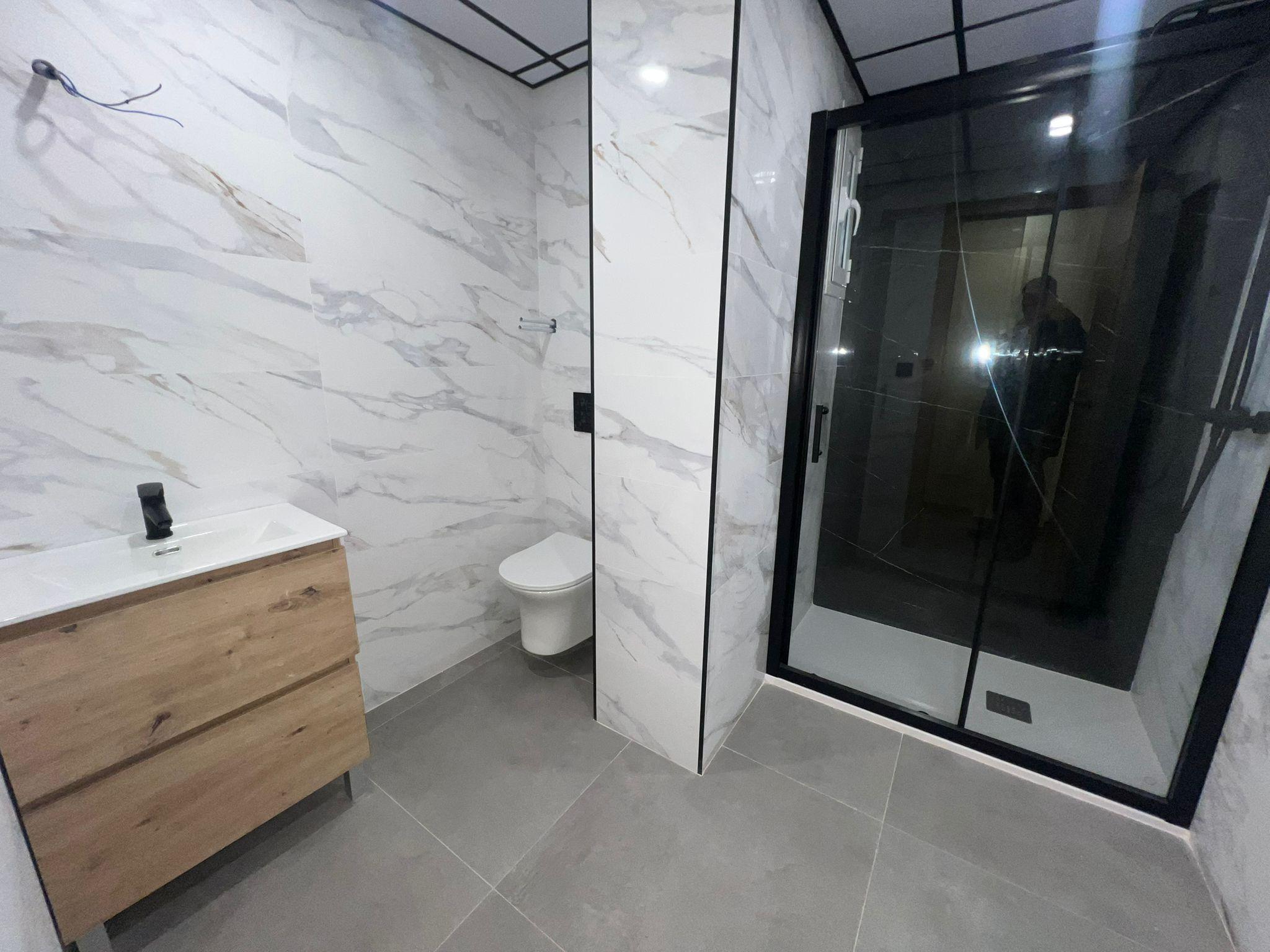 💎 ¡ÚLTIMA VIVIENDA DISPONIBLE! Reforma de Lujo a Estrenar en Zaragoza 💎 ¿Buscas el hogar de tus sueños o una inversión infalible? EXPOPISO VENDE en exclusiva este espectacular bajo - Imagen# 2